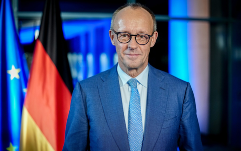 «Hören wir nicht auf die Angstmacher und auf die Schwarzmaler», so Merz.  - Foto: Kay Nietfeld/dpa-Pool/dpa