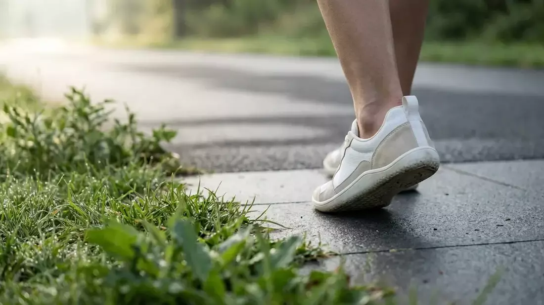 Posture Walk: Bewusstes Abrollen wird neuer Fitness-Trend - Bild: über boerse-global.de