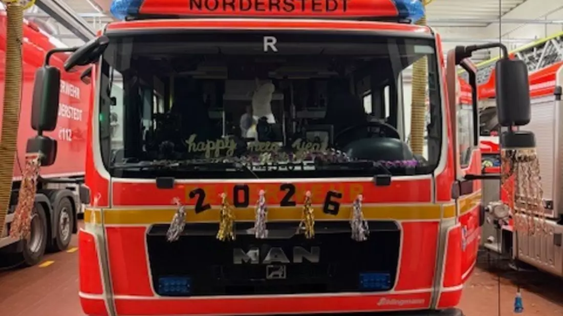 FW Norderstedt: Pressemitteilung - Feuerwehr Norderstedt Erste Lagemeldung zum Start der Silvesterbereitschaft 2025/2026 (Stand: 31.12.2025, 18:00 Uhr) - Bild: presseportal.de