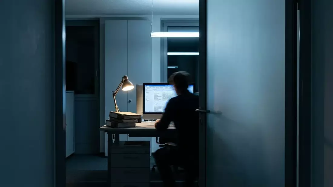 BMF beendet Übergangsfrist: E-Mail-Archivierung wird scharf kontrolliert - Bild: über boerse-global.de