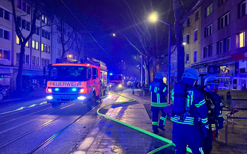 FW-MH: Ruhige Silvesternacht für Feuerwehr und Rettungsdienst in Mülheim an der Ruhr - 23 Brandeinsätze und 27 Rettungsdiensteinsätze - Foto: presseportal.de