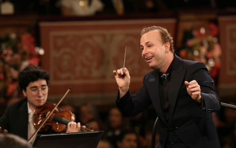 Mit einem schwungvollen Auftritt läuteten die Wiener Philharmoniker unter Yannick Nézet-Séguin das neue Jahr ein. - Foto: Dieter Nagl/WIENER PHILHARMONIKER/APA/dpa