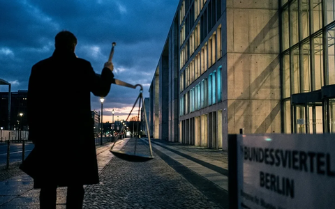 Bürgergeld bleibt 2026 eingefroren – Lohnabstandsgebot weiter unter Druck - Foto: über boerse-global.de