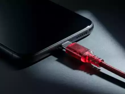 USB-C-Sicherheit 2026: ChoiceJacking bedroht Smartphones - Foto: über boerse-global.de