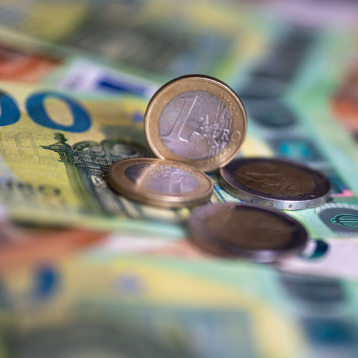 Nächste Rekordmarke geknackt: Das Geldvermögen der Privathaushalte in Deutschland wächst seit Jahren stetig. (Symbolbild) - Foto: Monika Skolimowska/dpa