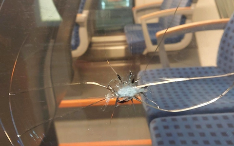 BPOL-HST: Zeugenaufruf - Regionalzug beschossen - Foto: presseportal.de