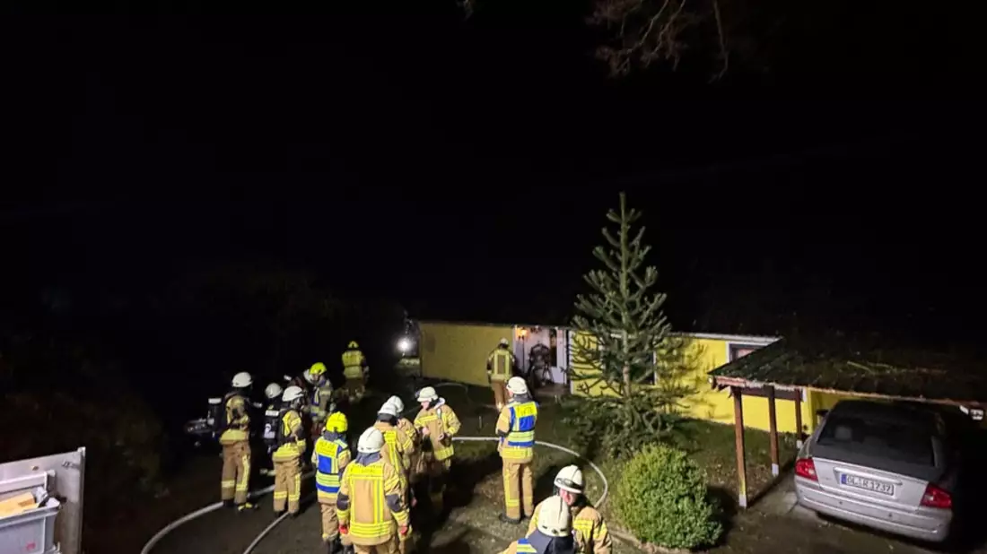 FW-OLL: Zimmerbrand in der Nacht - Hund verhindert Schlimmeres - Bild: presseportal.de