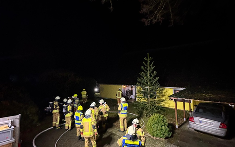 FW-OLL: Zimmerbrand in der Nacht - Hund verhindert Schlimmeres - Foto: presseportal.de