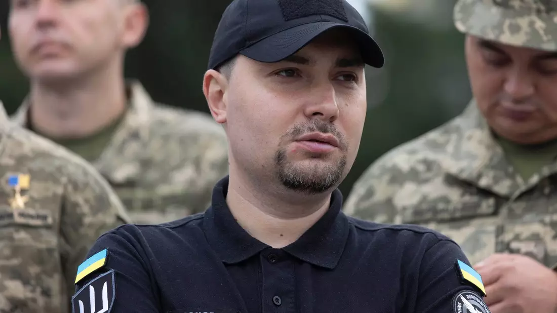 Als ukrainischer Militärgeheimdienstchef hatte Kyrylo Budanow einen guten Draht zu Amerikanern und Russen und ist nun in neuer Funktion als Chef des Präsidentenbüros bei Verhandlungen mit den USA in Florida dabei. (Archivbild) - Bild: Uncredited/Ukrainian Presidential Press Office via AP/dpa