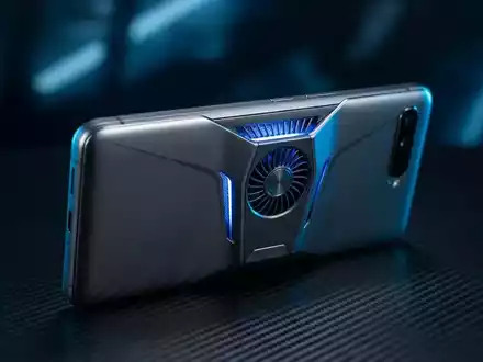 Honor Win-Serie: Gaming-Smartphones mit Turbo-Lüfter und Riesen-Akku - Foto: über boerse-global.de