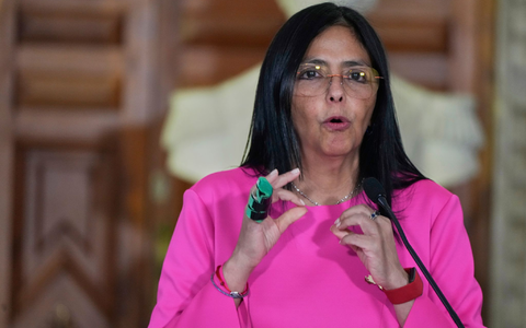 Die geschäftsführende Präsidentin Rodríguez gilt als eine der loyalsten Figuren aus Maduros Machtzirkel. - Foto: Ariana Cubillos/AP/dpa