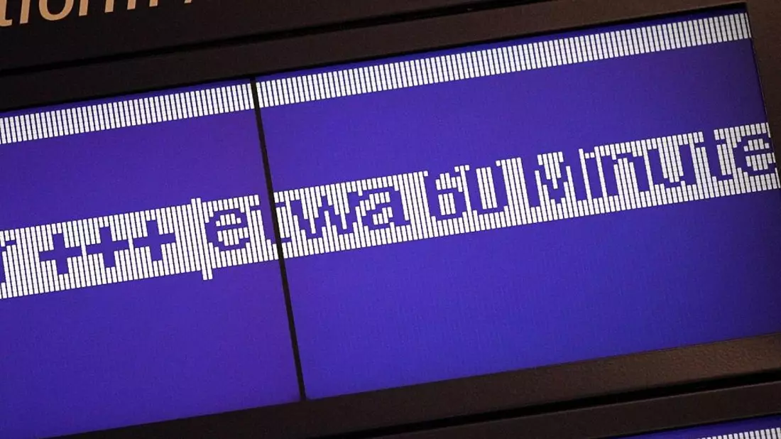 Verspätungs-Anzeige bei der Bahn (Archiv) - Bild: via dts Nachrichtenagentur
