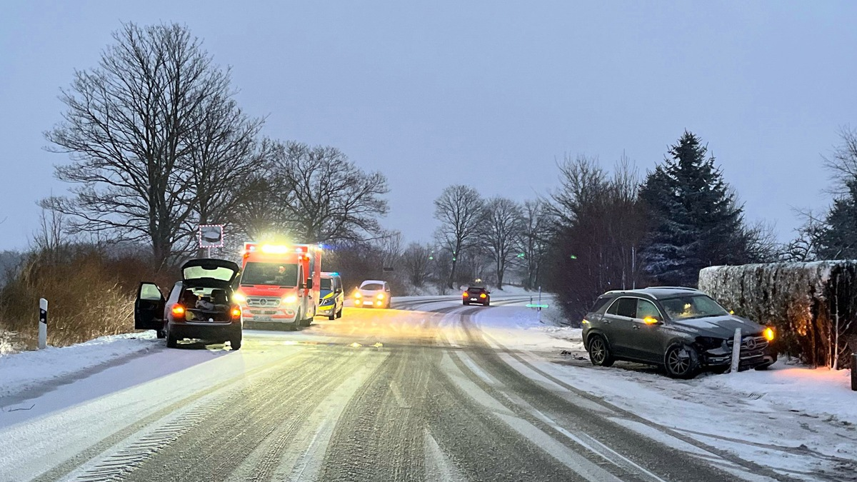 POL-GM: Fünf Verletzte bei Verkehrsunfällen auf winterglatten Straßen - Foto: presseportal.de