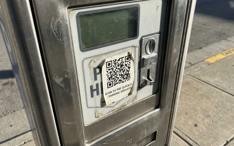 Quishing: Betrüger fälschen weiterhin QR-Codes an Parkautomaten - Foto: über boerse-global.de