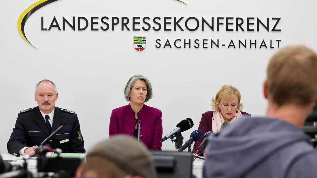 Eine Woche vor Weihnachten informierte Sachsen-Anhalts Innenministerin Tamara Zieschang (CDU) über die möglichen Anschlagspläne. (Archivbild) - Bild: Peter Gercke/dpa