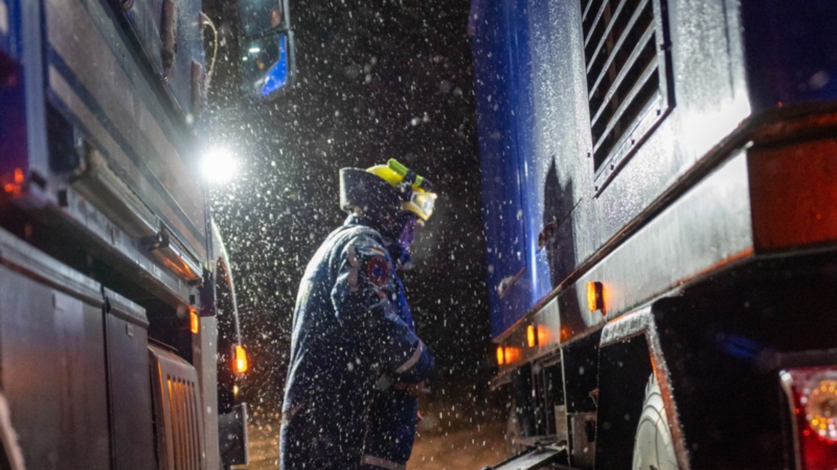 THW LVBEBBST: Großflächiger Stromausfall im Südwesten Berlins - THW unterstützt mit Notstrom und Notrufannahmestellen - Foto: presseportal.de