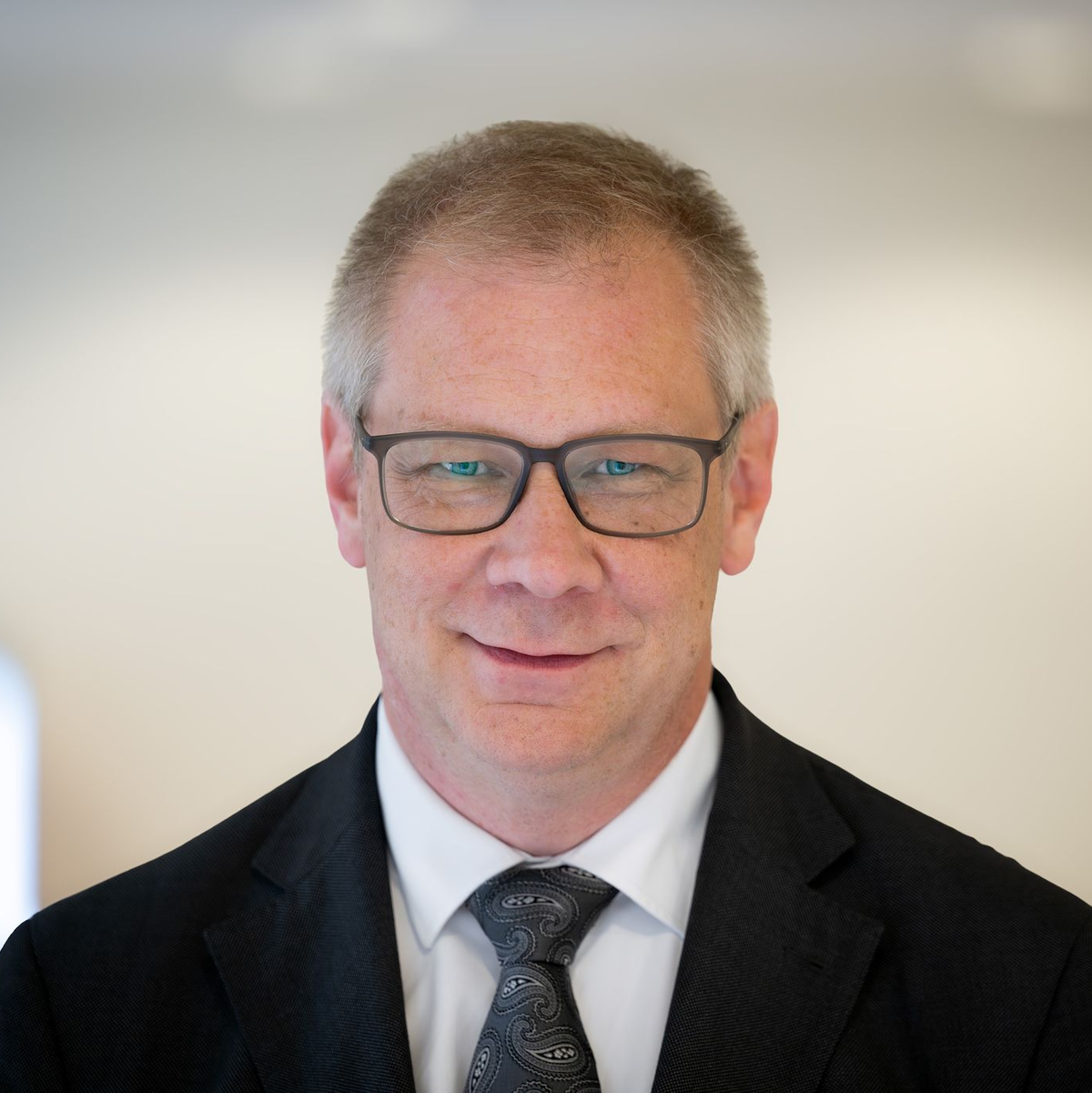 Nach einem mutmaßlichen Anschlag auf dem Grundstück des Brandenburger Antisemitismusbeauftragten Andreas Büttner ermittelt der Staatsschutz. (Archivbild) - Foto: Soeren Stache/dpa