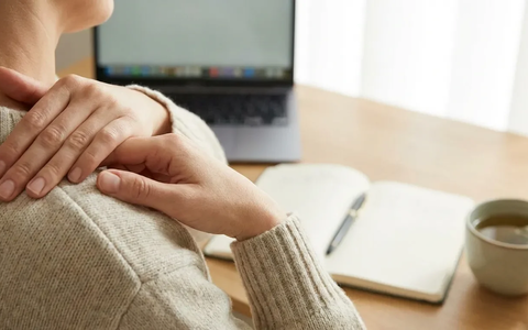 Jin Shin Do®-Webinar verspricht Hilfe gegen Nacken-Stress - Foto: über boerse-global.de