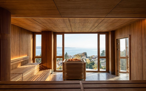 Buchinger Wilhelmi mit Panoramasauna Bellevue: / Therapeutische Regeneration mit Blick auf den Bodensee / mit Experten für Thermotherapie Dr. Siegfried Bäumler und Sauna-Weltmeister Maik Brandenburg - Foto: presseportal.de