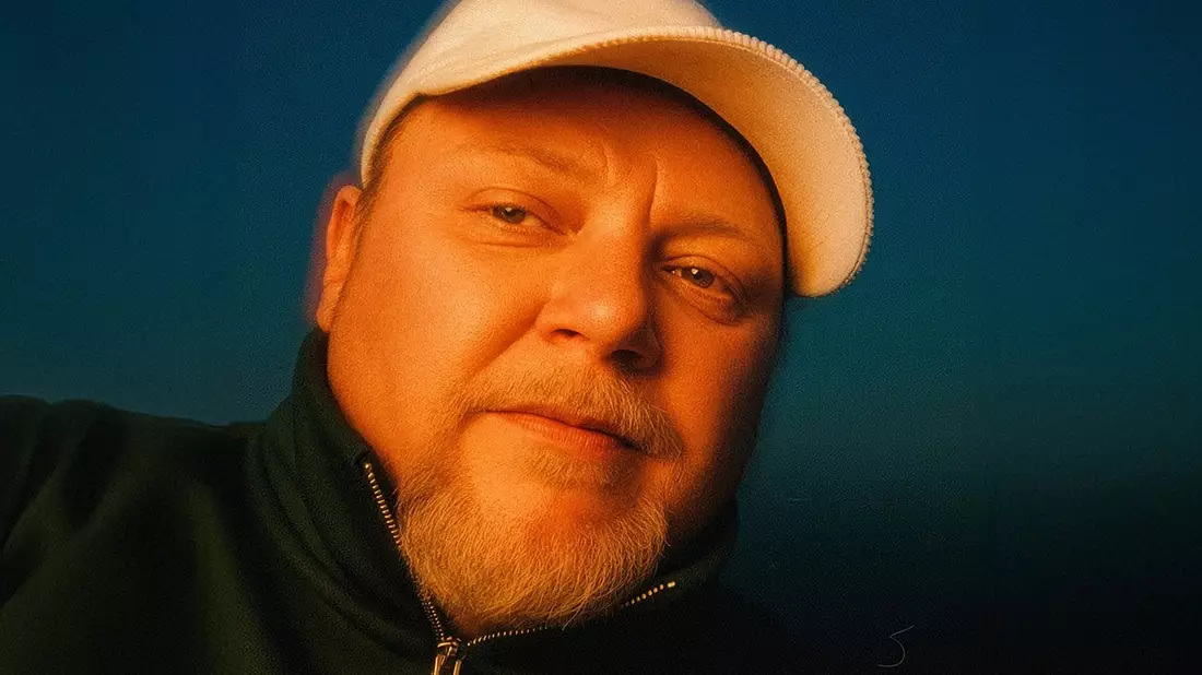 25 Jahre nach Age of Darkness: Damien Cain kehrt mit internationalem Album Standarte zurück - Bild: presseportal.de