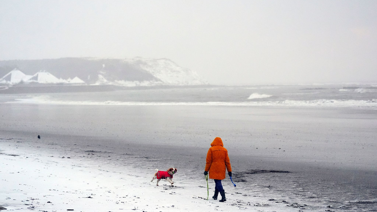 Schnee und eisige Temperaturen in Europa. - Foto: Danny Lawson/PA/AP/dpa