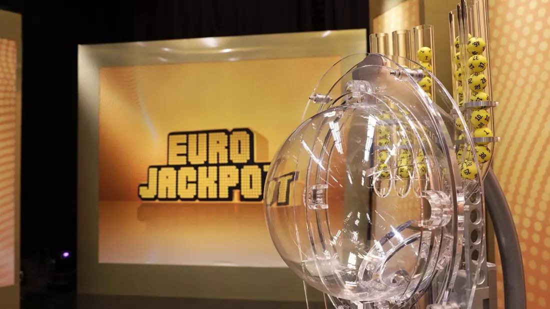 Erste Ziehung des Jahres: erster Jackpotgewinn / Rund 74,1 Millionen Euro gehen nach Finnland - Bild: presseportal.de