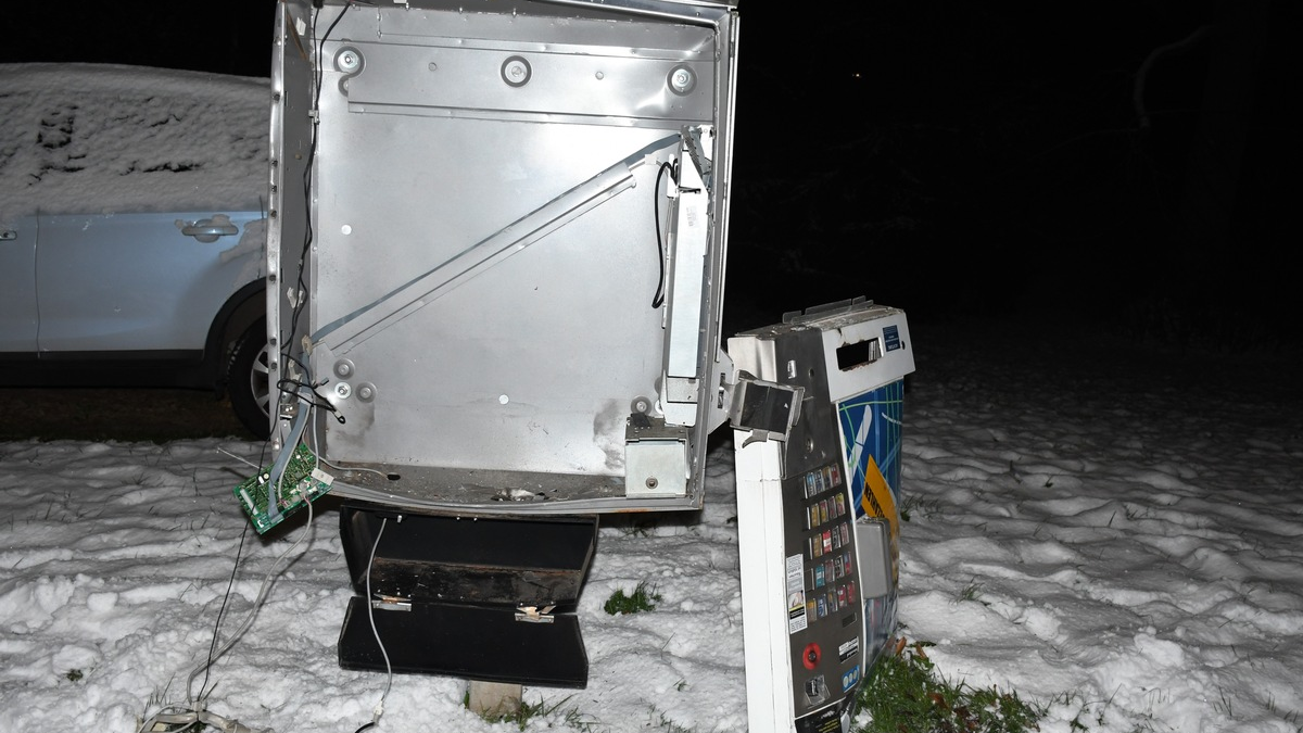 POL-AC: Zigarettenautomaten gesprengt - Polizei ermittelt nach mehreren Fällen - Foto: presseportal.de