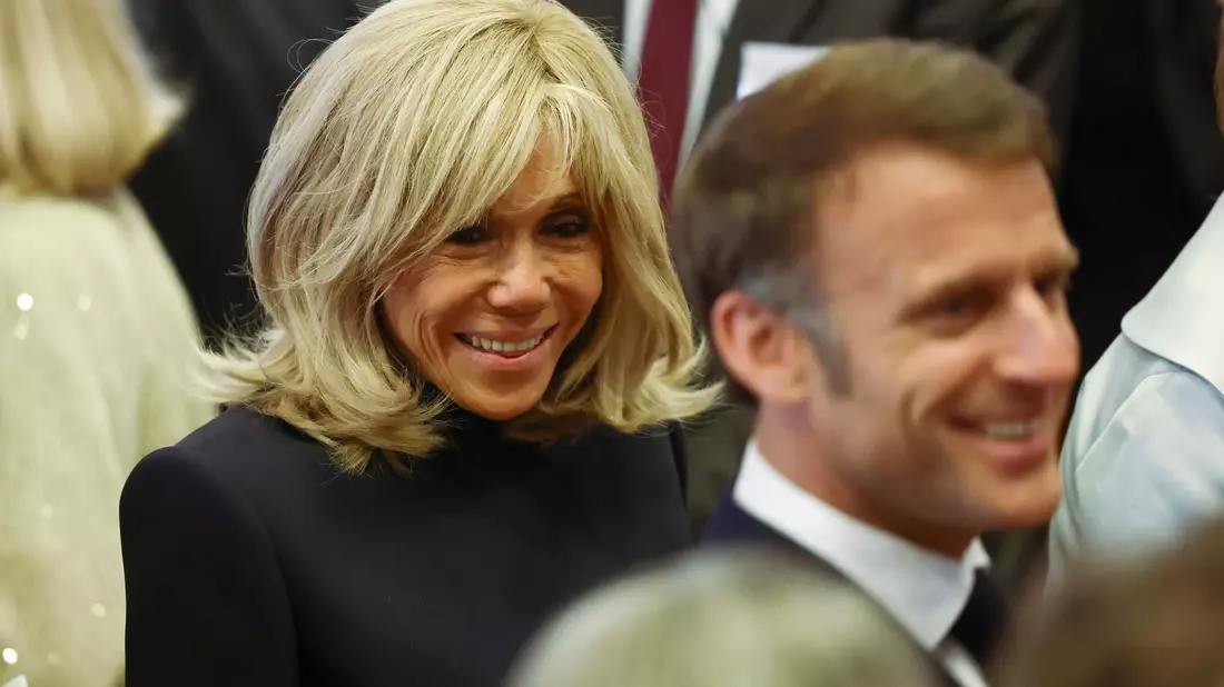 Brigitte Macron und ihre Familie leidet seit Jahren unter böswilligem Cybermobbing (Archivbild). - Bild: Rolf Vennenbernd/dpa