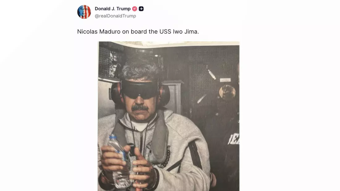 Maduro war nach seiner Gefangennahme zunächst auf einem Kriegsschiff nach Guantánamo gebracht und dann in die USA geflogen worden.  - Bild: Uncredited/TruthSocial/AP/dpa