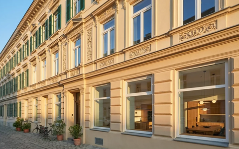 Meidling setzt 2026 auf sanierte Altbauten für Familien - Foto: über boerse-global.de