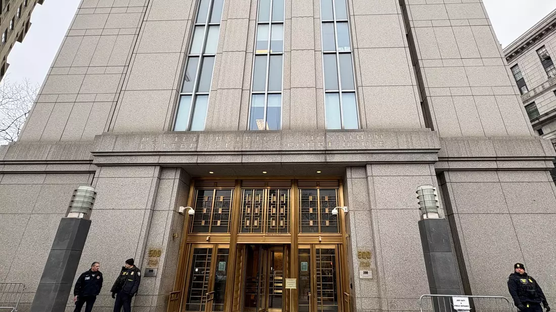 Das Gerichtsgebäude, in dem die Anhörung Maduros stattfand. - Bild: Zhang Fengguo/XinHua/dpa