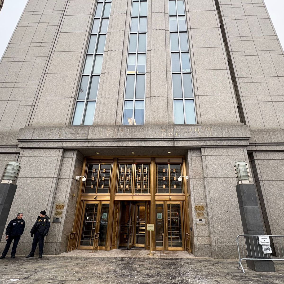 Das Gerichtsgebäude, in dem die Anhörung Maduros stattfand. - Foto: Zhang Fengguo/XinHua/dpa