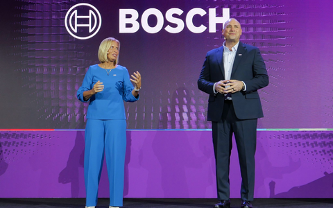 Auf der CES kündigte Bosch eine Kooperation mit dem Start-up Kodiak ?AI, mit der man standardisierte Hard- und Software für ?fahrerlose Lastwagen entwickeln will. - Foto: Christoph Dernbach/dpa