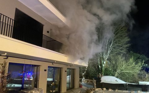FW-DO: Nächtlicher Brand in einem Einfamilienhaus - Foto: presseportal.de