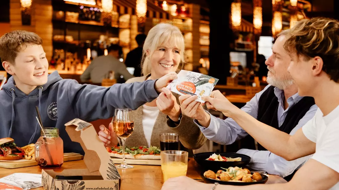 Offline is(s)t besser / Cafe Del Sol startet im Januar deutschlandweite Digital-Detox-Aktion für echtes Miteinander - Bild: presseportal.de