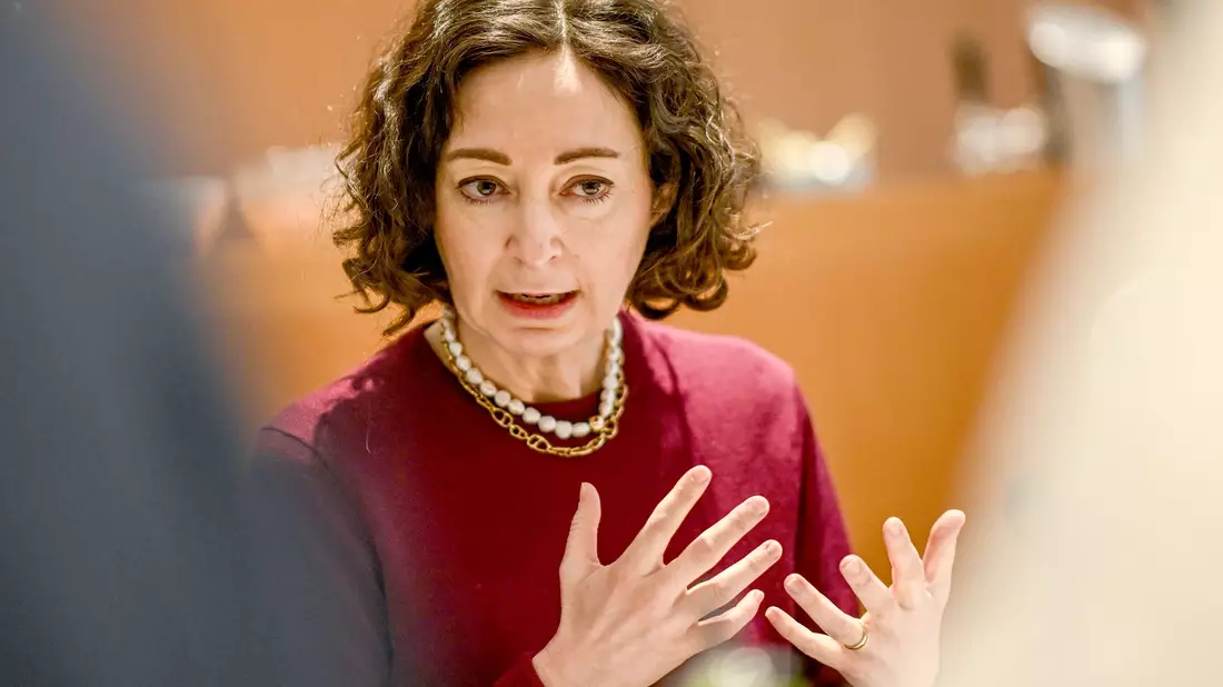 Neben Preissteigerungen beschäftigen die vzbv aktuell unter anderem auch die Gesundheitsversorgung, KI-Sicherheit und Verbraucherschutz beim Online-Shopping. - Bild: Britta Pedersen/dpa