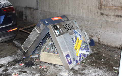 POL-KR: Täter sprengen Zigarettenautomat - Zeugen gesucht - Foto: presseportal.de