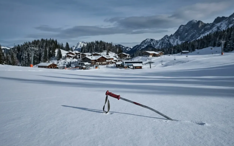 Sozialgericht Hannover: Ski-Unfall auf Geschäftsreise ist kein Arbeitsunfall - Foto: über boerse-global.de