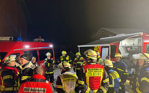 FW-Stormarn: Feuer in Einfamilienhaus: Großeinsatz in Grönwohld - Foto: presseportal.de