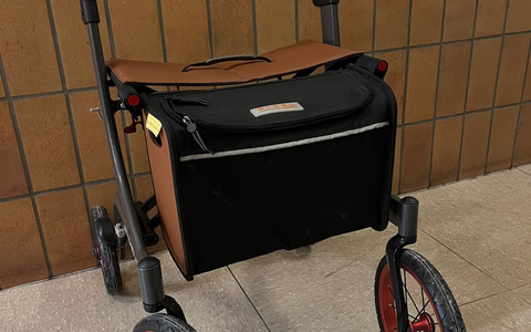 POL-SO: Rollator versehentlich in Taxi mitgenommen - Besitzerin gesucht - Foto: presseportal.de