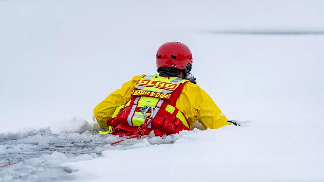 DLRG zu Eisflächen: Die Winteridylle ist eine trügerische - Bild: presseportal.de