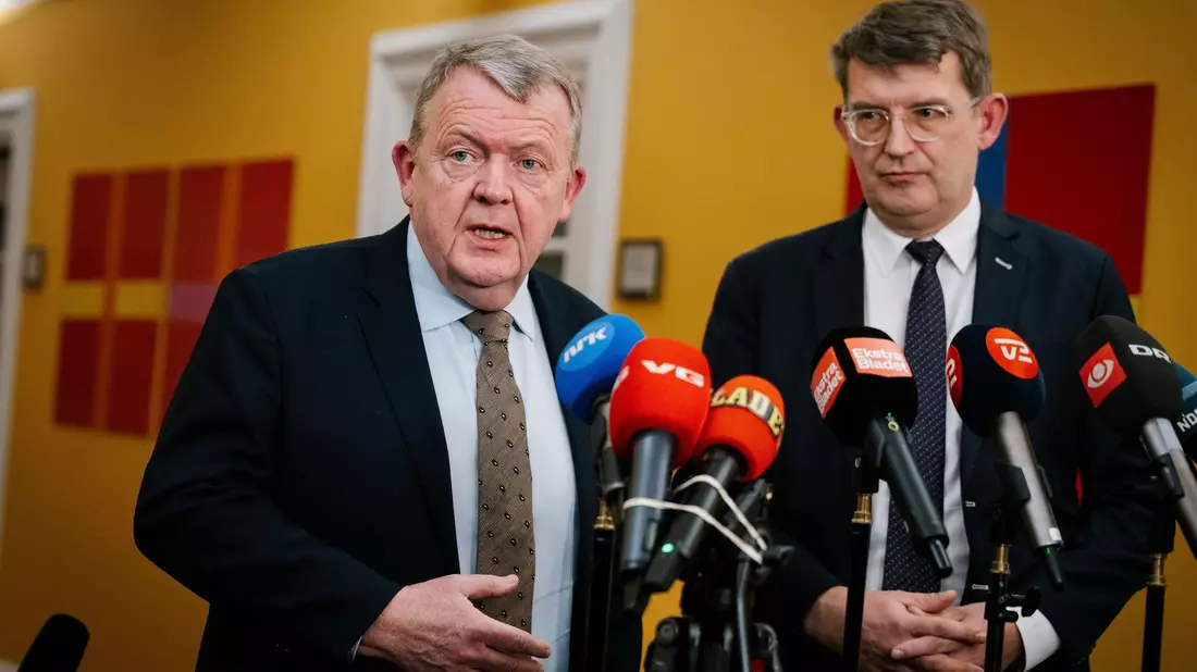 Dänemarks Außenminister Lars Løkke Rasmussen (links) will dafür sorgen, dass Trumps Annexionsfantasien nicht Wirklichkeit werden. - Bild: Emil Nicolai Helms/Ritzau Scanpix Foto/AP/dpa