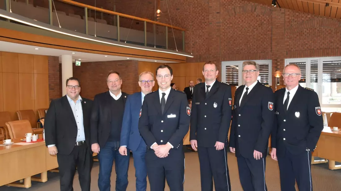 POL-OLD: Leitungswechsel beim Polizeikommissariat Weyhe / Sebastian Landwehr übernimmt die Kommissariatsleitung - Bild: presseportal.de