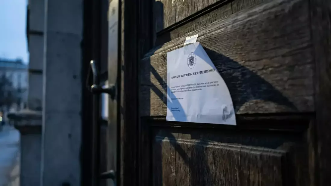 NIJOV Trading & Real Estate meldet Insolvenz an - Bild: über boerse-global.de