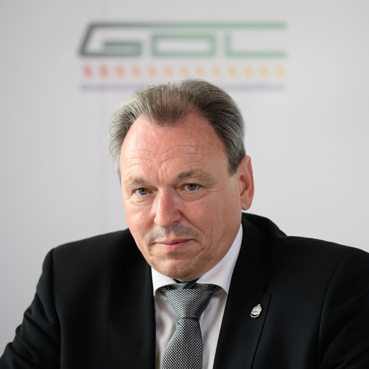 Für die GDL leitet der neue Vorsitzende Mario Reiß die Verhandlungen. Er ist der Nachfolger des langjährigen GDL-Chefs Claus Weselsky. (Archivbild) - Foto: Robert Michael/dpa