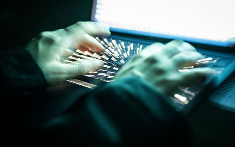 Cyberkriminalität: Die Attacken auf Bankkunden nehmen zu. (Symbolbild) - Foto: Philip Dulian/dpa