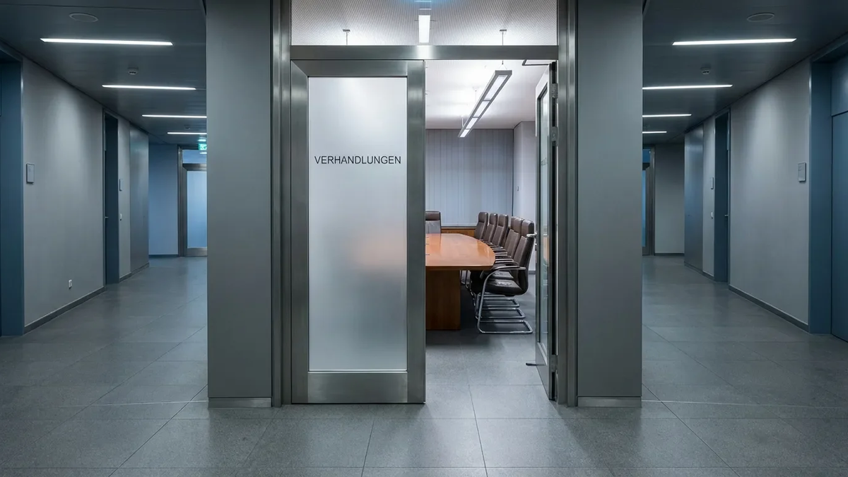 Autobahn GmbH startet Tarifverhandlungen unter Druck - Foto: über boerse-global.de