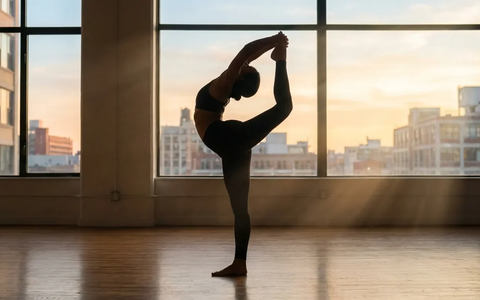 Fitness-Trend 2026: Bogen-Dehnung besiegt den Tech-Neck - Foto: über boerse-global.de