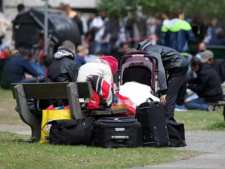 Flüchtlinge an einer Aufnahmestelle (Archiv) - Foto: via dts Nachrichtenagentur