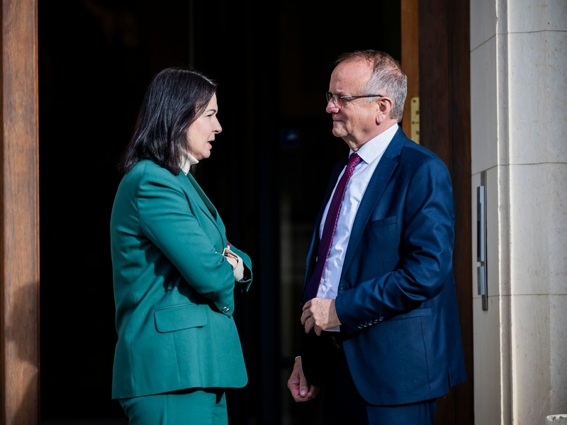 Brandenburgs Gesundheitsministerin Britta Müller und Verkehrsminister Detlef Tabbert haben das BSW verlassen (Archivbild).  - Foto: Christoph Soeder/dpa